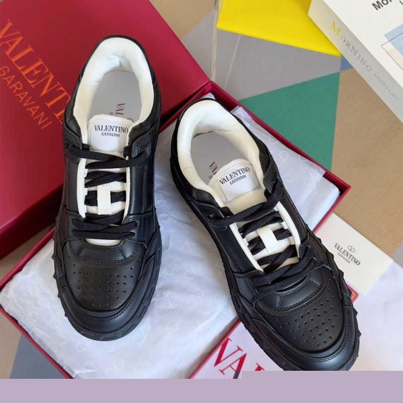 Valentino Sneakers